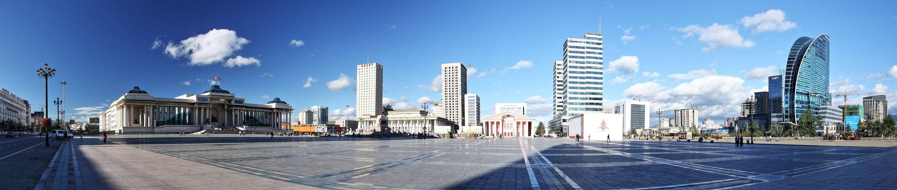 Ulaan Baatar  |  Panorama of Sükhbaatar Square