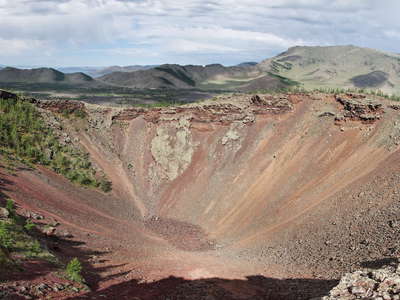 Khorgo Volcano  |  Central crater