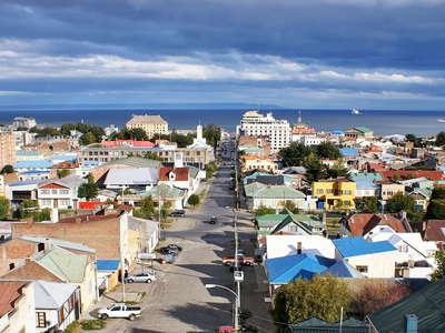 Punta Arenas with Estrecho de Magallanes