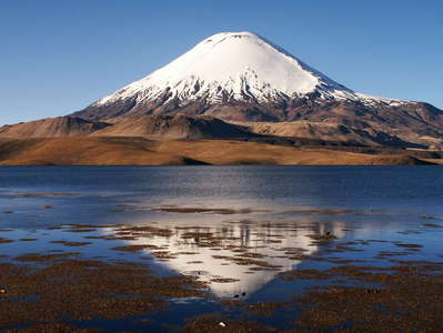 PN Lauca  |  Lago de Chungará and Volcán Parinacota