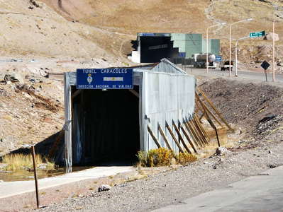 Valle Mendoza  |  Túnel Caracoles