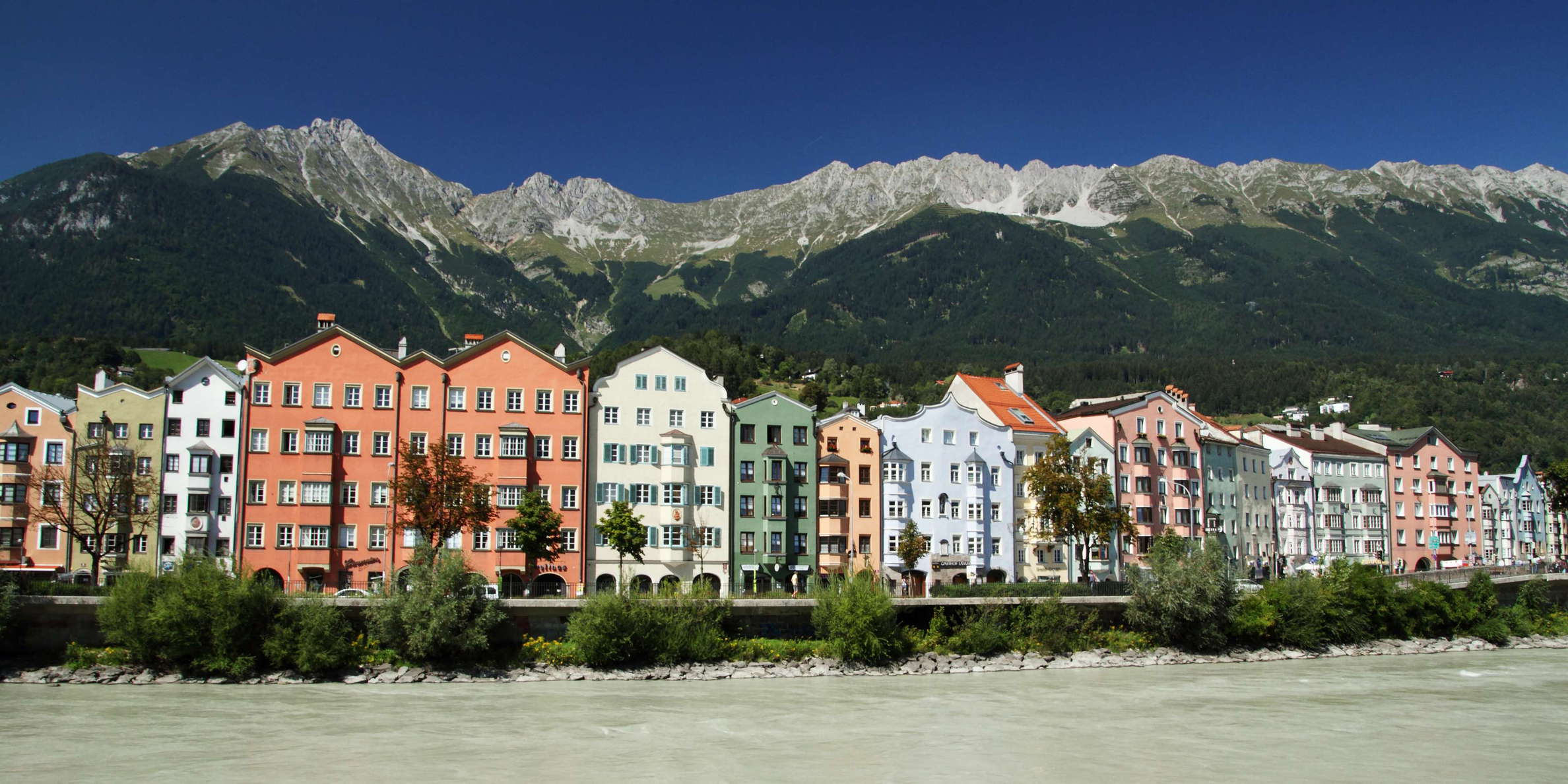 Innsbruck | Hötting with Karwendel Mountains