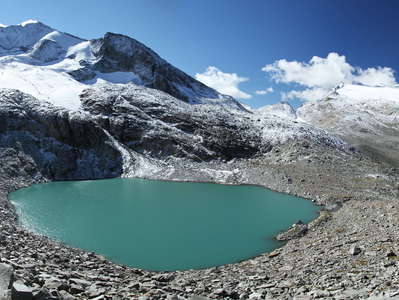 Rieserferner Mountains | Hochgall with glacial lake