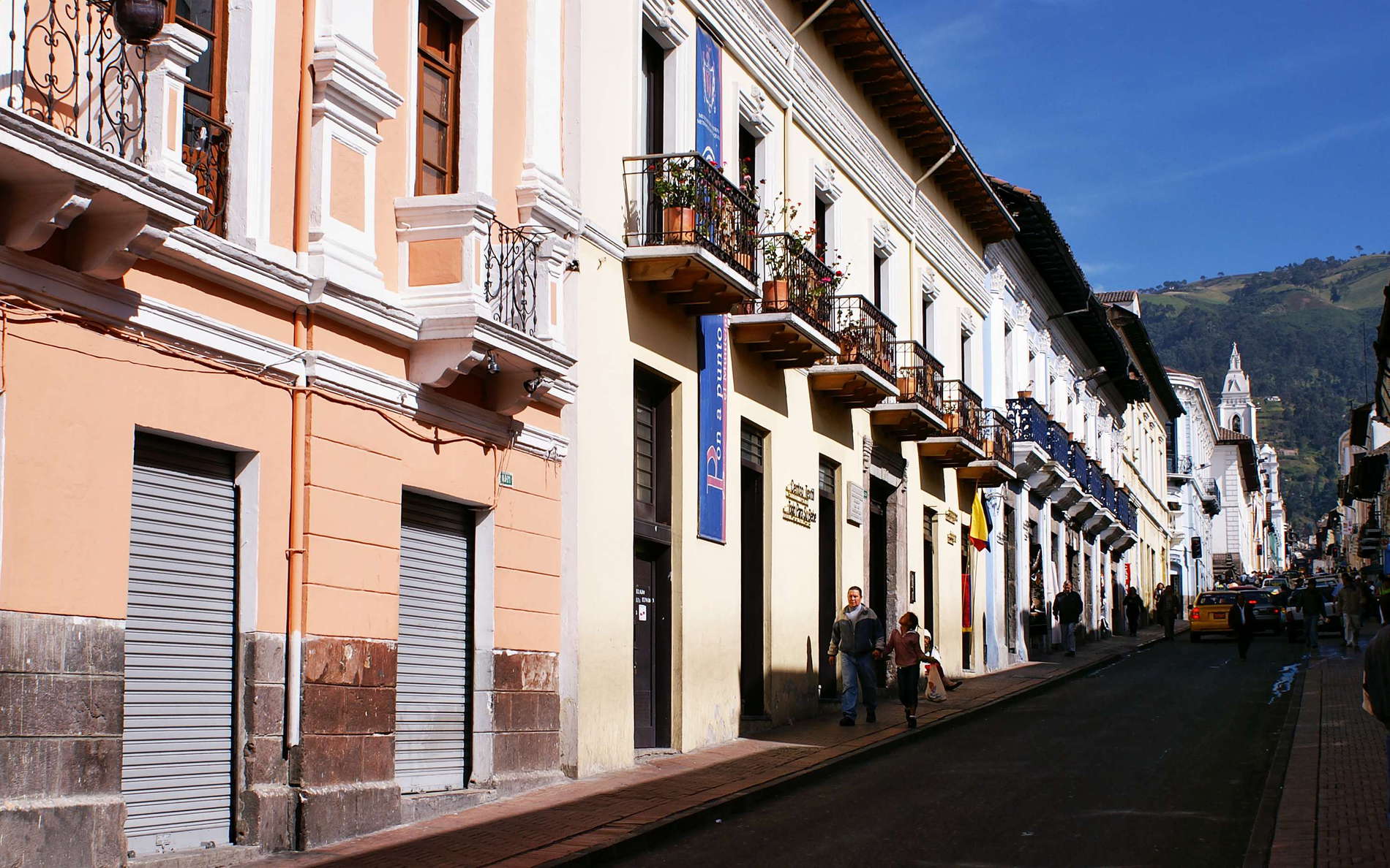 Quito  |  Calle Vicente Rocafuerte