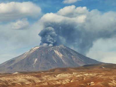 Volcán Lascar  |  Eruption