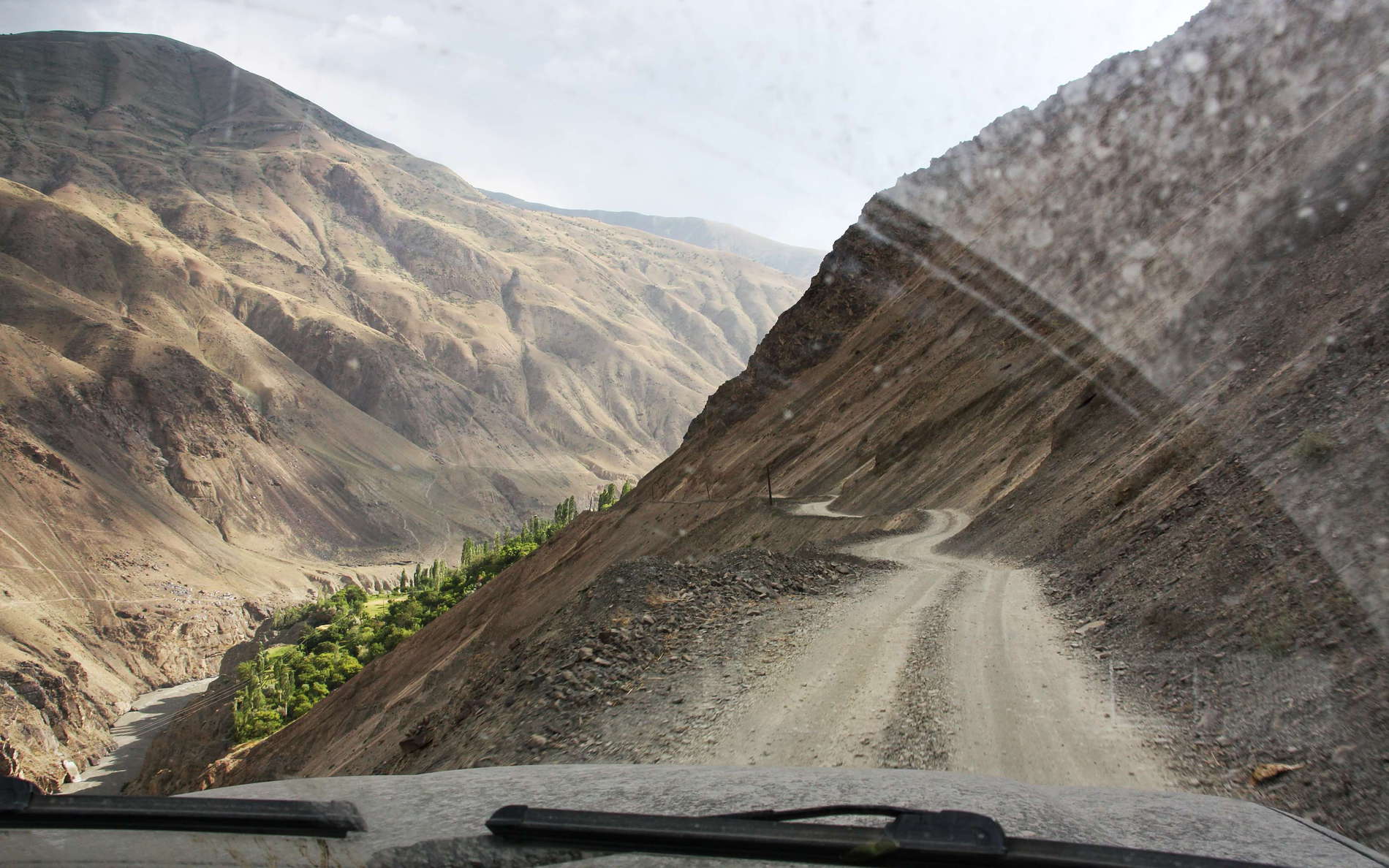 Zarafshan Valley  |  Main road
