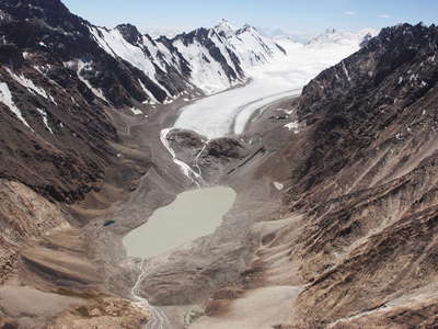 Gora Bakchigir  |  Glacial Lake