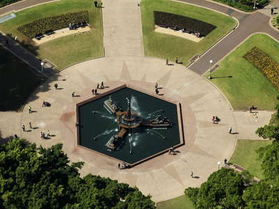 Sydney  |  Hyde Park with Archibald Fountain