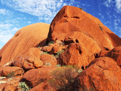 Uluru / Ayers Rock  |  Rock fall