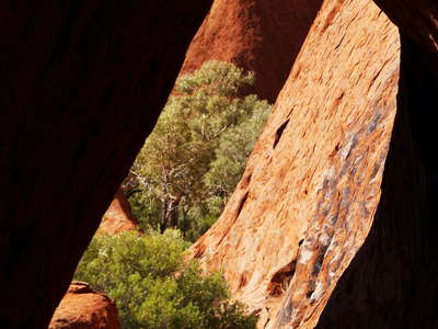 Uluru / Ayers Rock  |  Cave