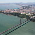 Lisboa  |  Ponte 25 de Abril and Almada with Cristo Rei
