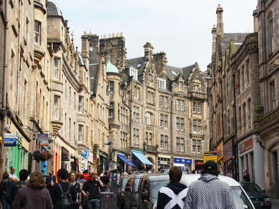 Edinburgh  |  Cockburn Street