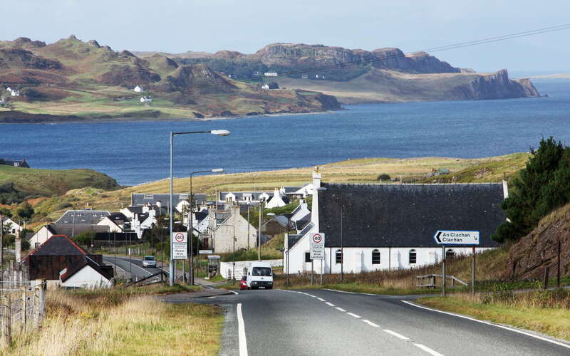 Isle of Skye  |  Staffin with Quiraing