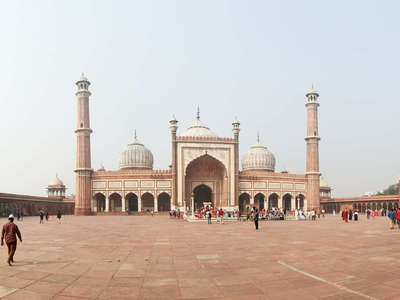 Delhi  |  Panoramic view of Jama Masjid