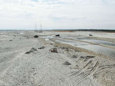Gish River  |  Floodplain with sediment mining