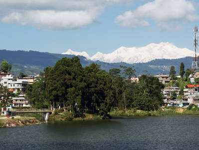 Mirik Lake with Kangchenjunga