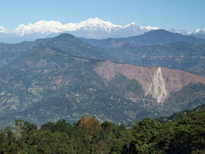 Tarey Bhir and Kangchenjunga
