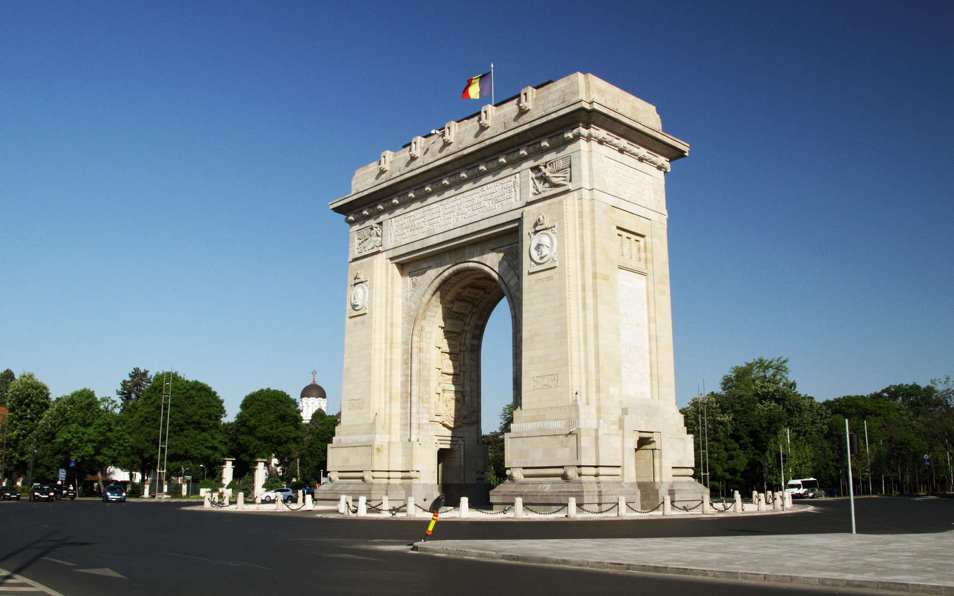 București  |  Arcul de Triumf