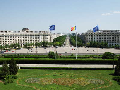 București  |  Piața Constituției
