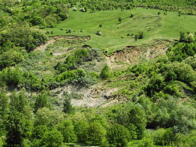 Păltineni  |  Secondary landslides