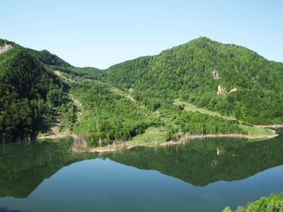 Lacul Siriu with landslide