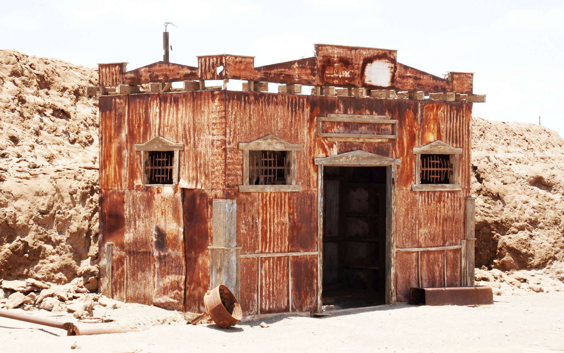 Humberstone | Building in the historic mining town