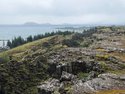 Þingvellir | Tectonic fault and Þingvallavatn