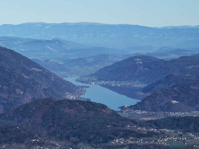 Lake Ossiach with Saualpe