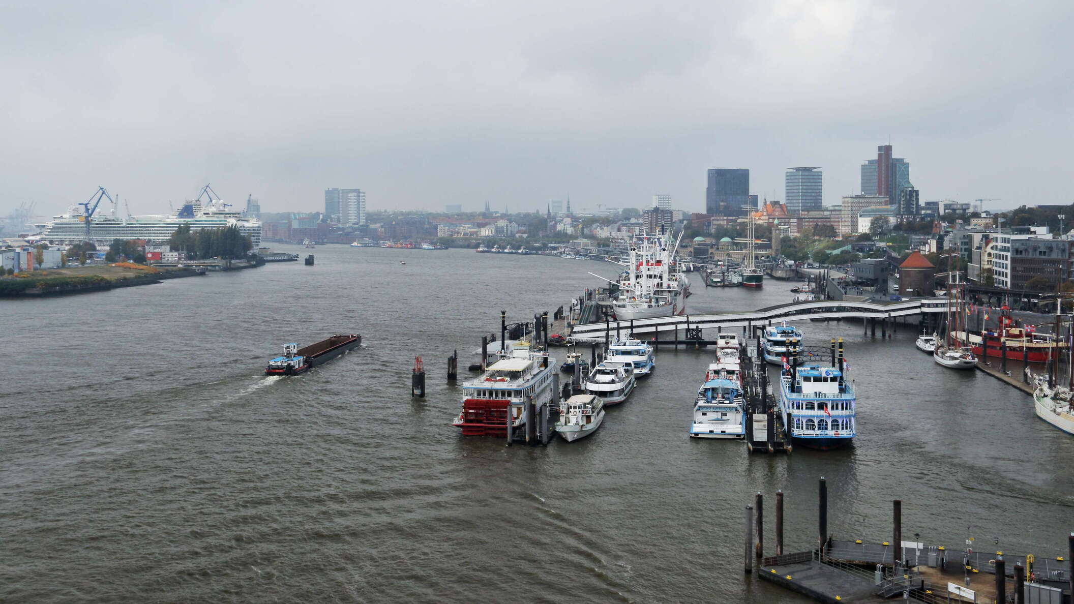 Hamburg with Elbe river