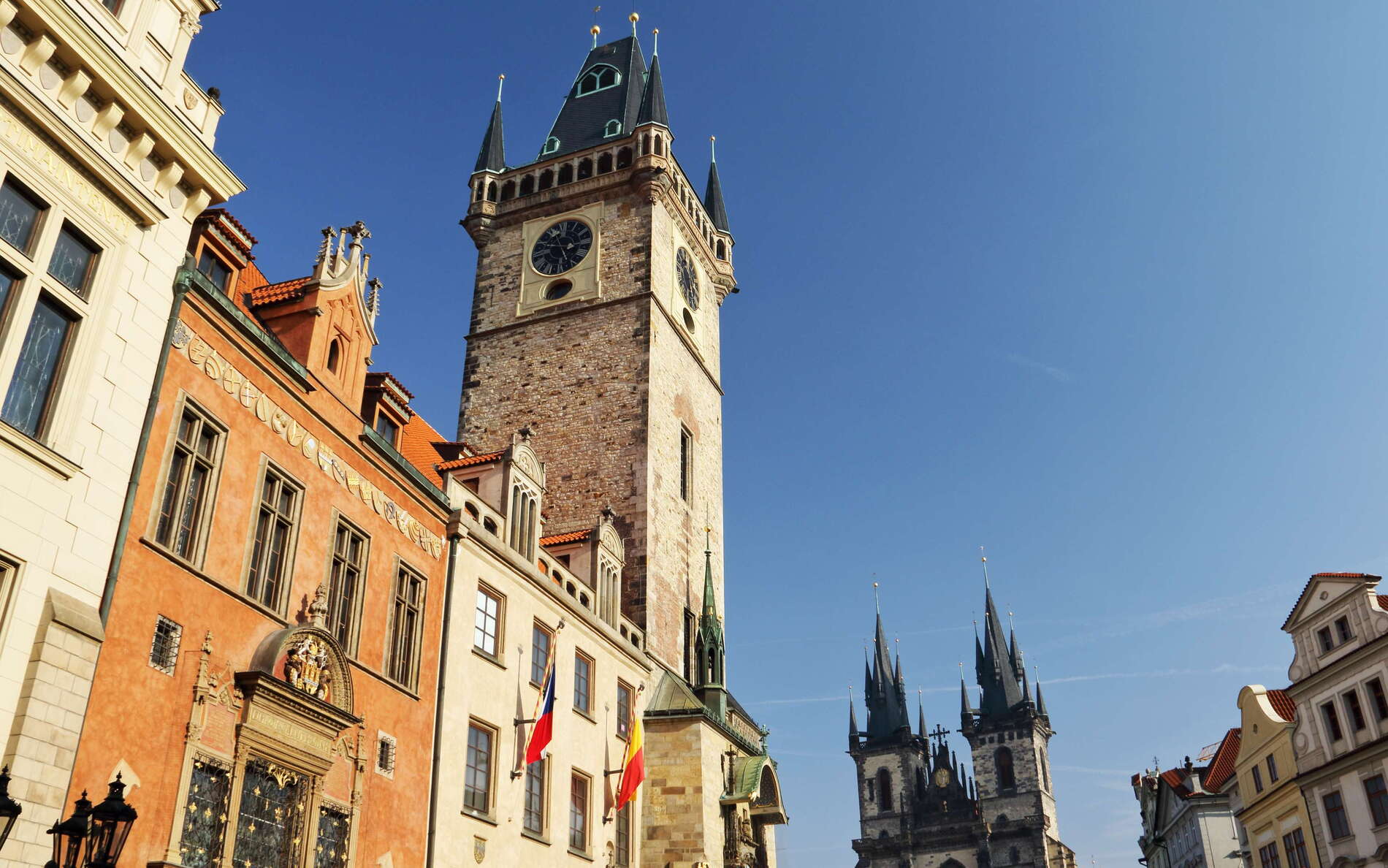 Praha | Staroměstská radnice and Kostel Matky Boží před Týnem