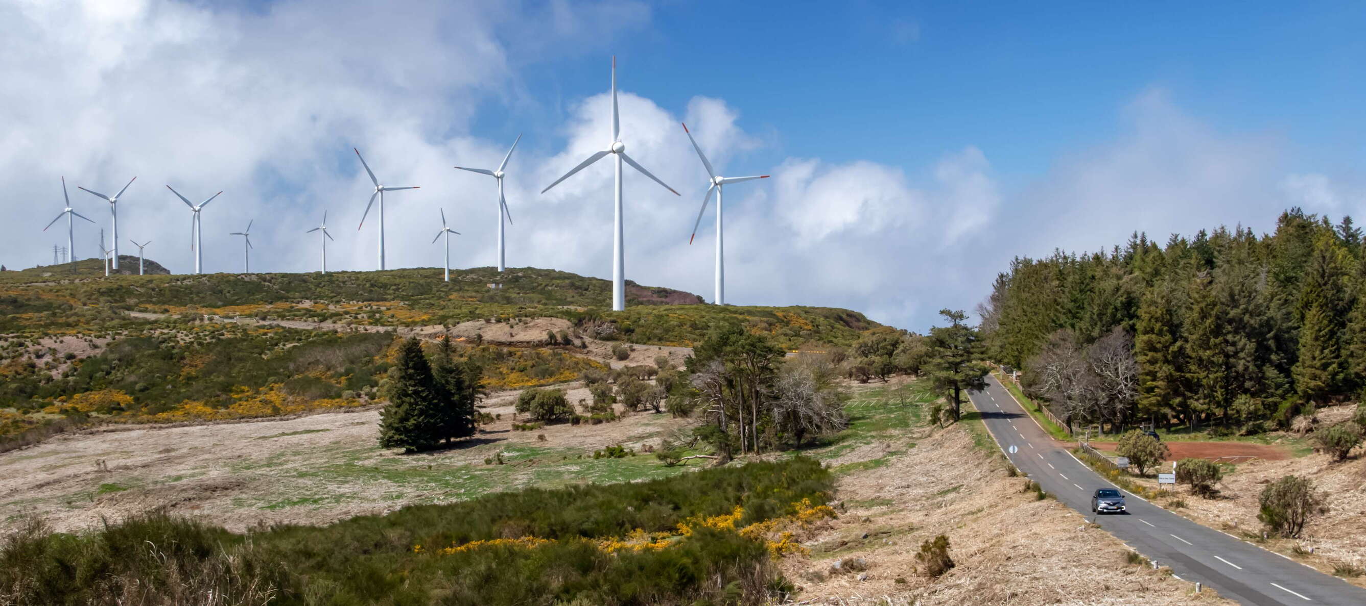 Paul da Serra with wind park