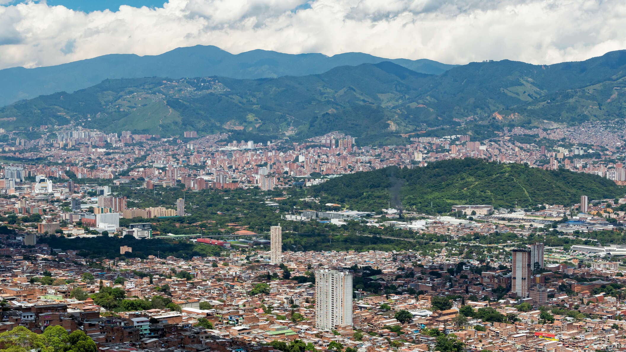 Medellín | Aranjuez and Cerro El Volador