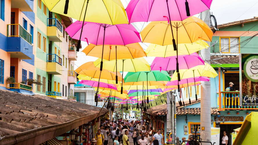 Guatapé | Umbrellas