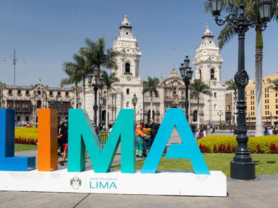 Lima | Plaza Mayor with Catedral de Lima