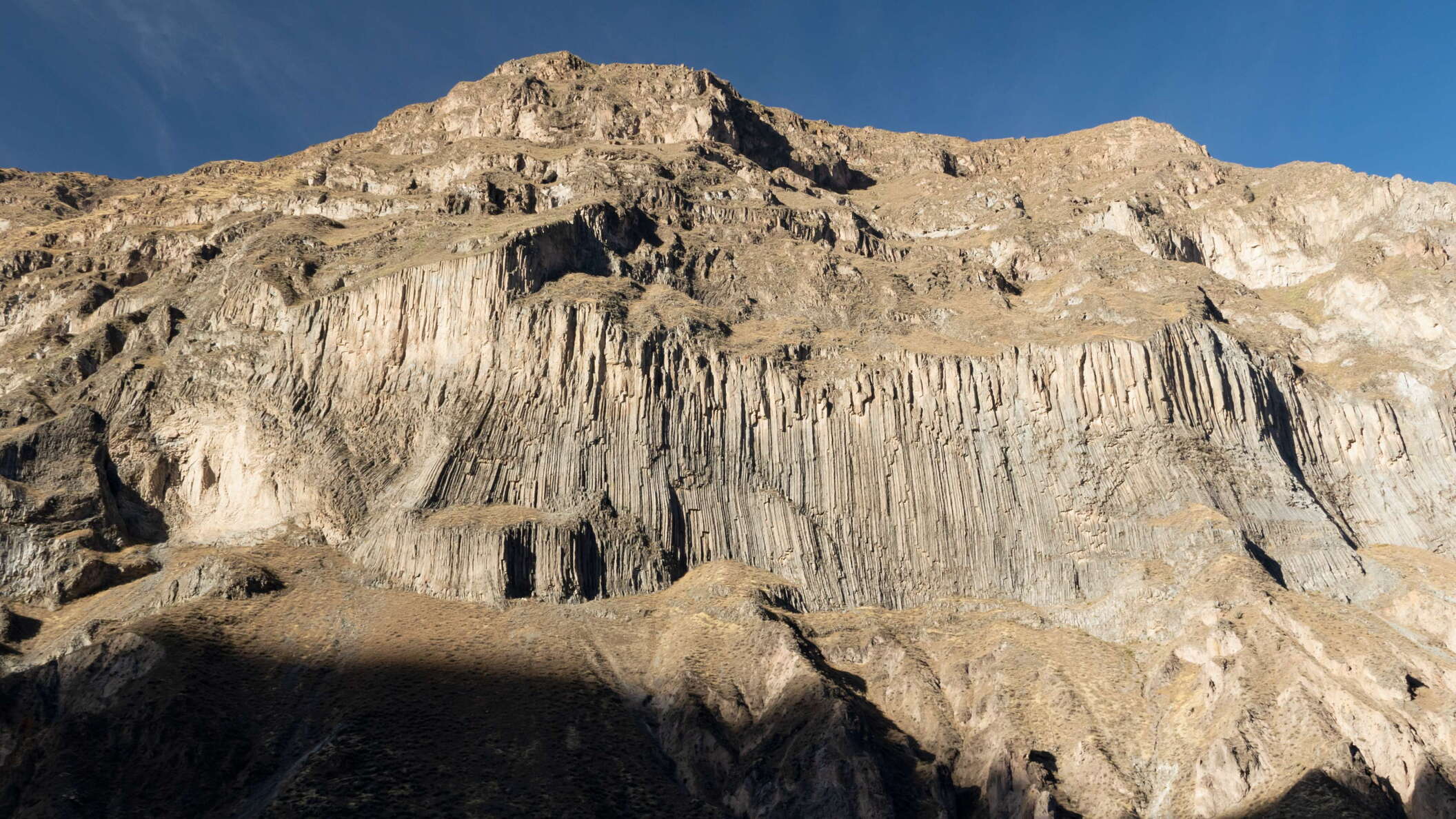 Cañón del Colca | Columnar volcanic rocks