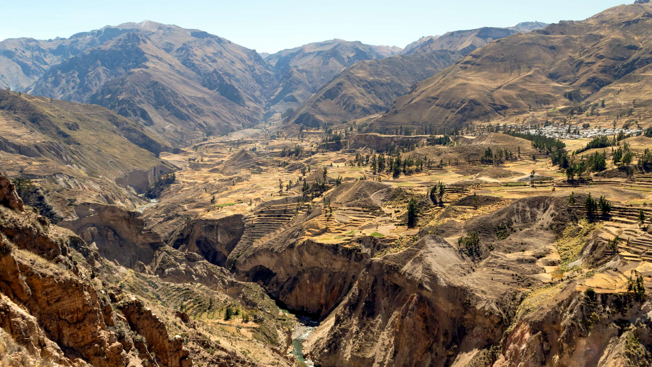 Valle del Colca with Madrigal