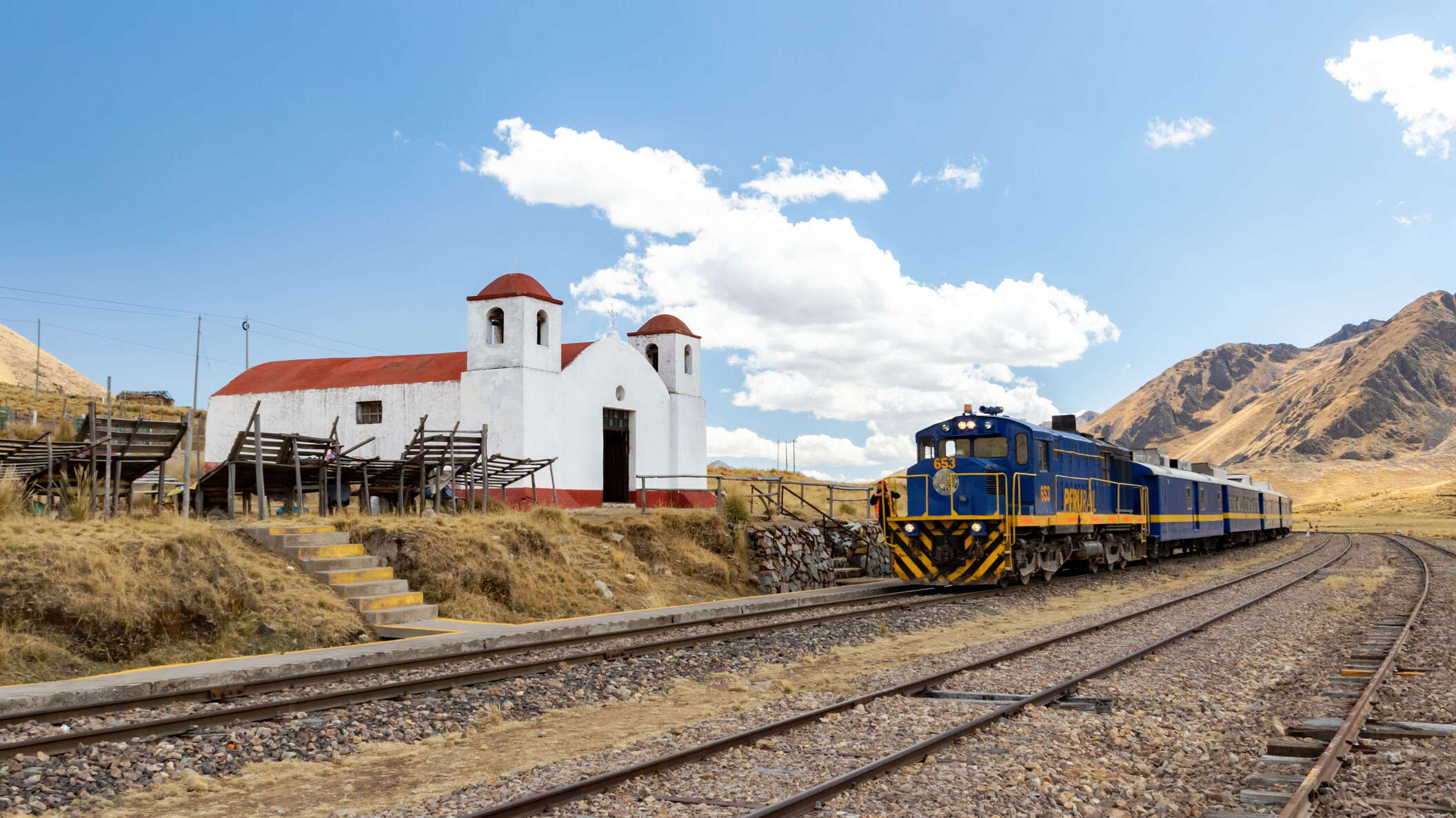 Abra La Raya with Titicaca Train