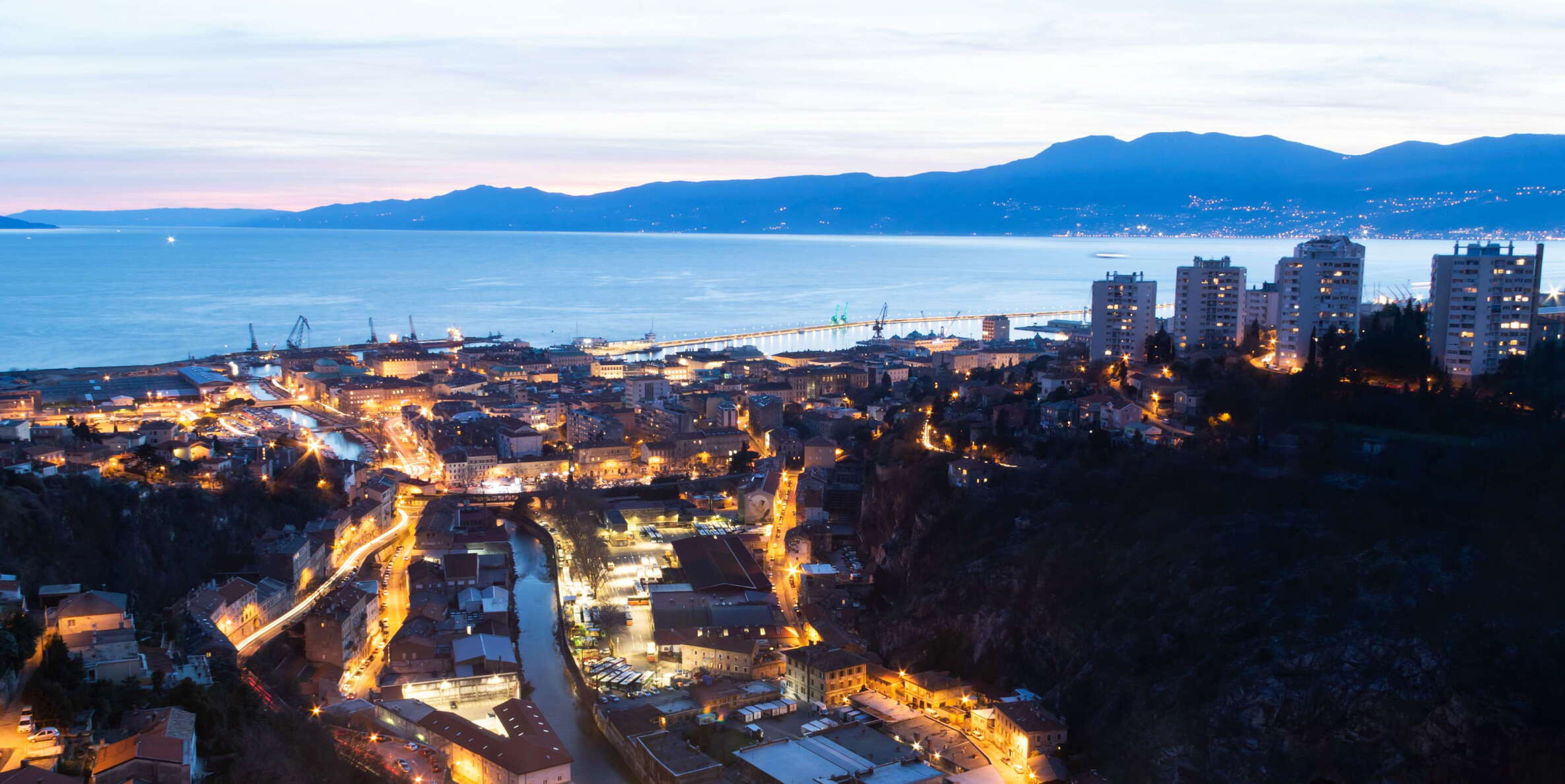 Rijeka | City centre and Kozala after sunset