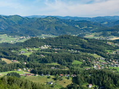 Gratwein | Styrian Hill Country with Mühlbacher Kogel