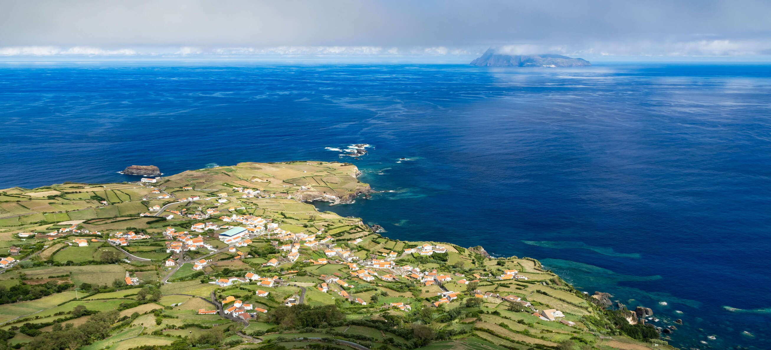 Flores | Ponta Delgada and Corvo