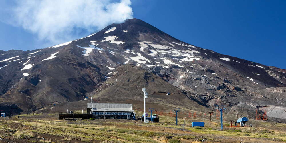 Volcán Villarrica with Centro de Ski Pillán