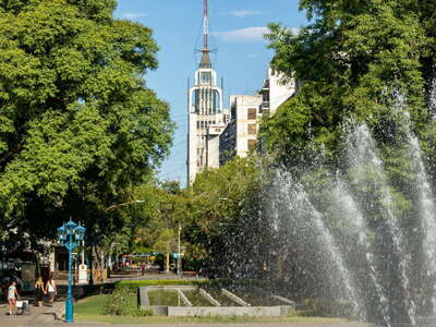 Mendoza | Plaza Independencia and Edificio Gómez