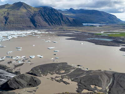 Skaftafellsjökull | Proglacial lake in 2019