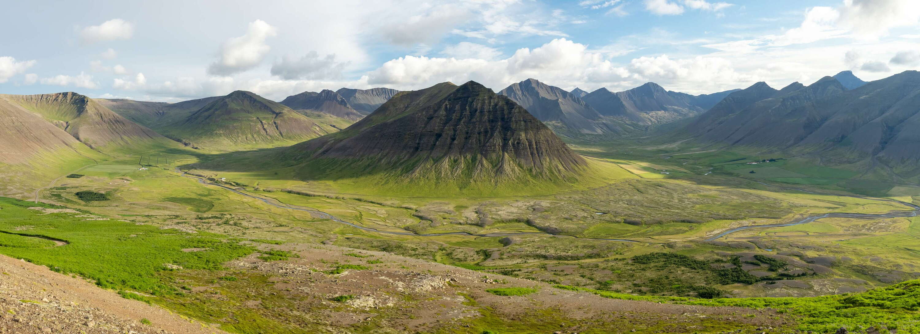 Þingeyri | Valleys of Kirkjubólsá and Brekkudalsá