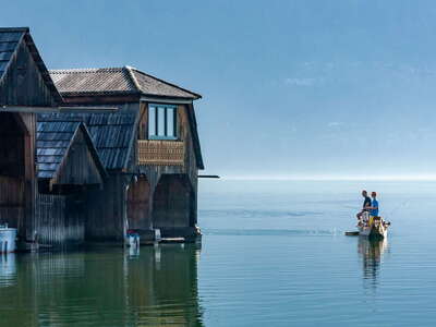 Hallstatt | Boat houses and fishermen