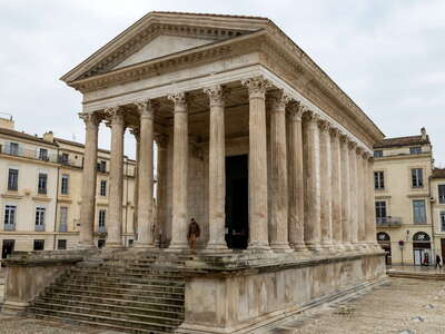 Nîmes | Maison Carrée