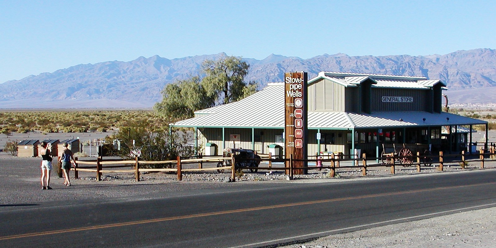 Death Valley  |  Stovepipe Wells
