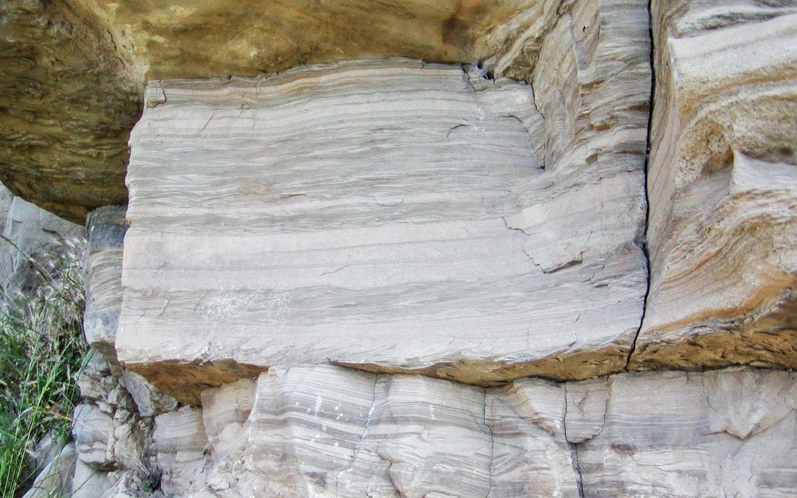 Castiglione | Sedimentary layers