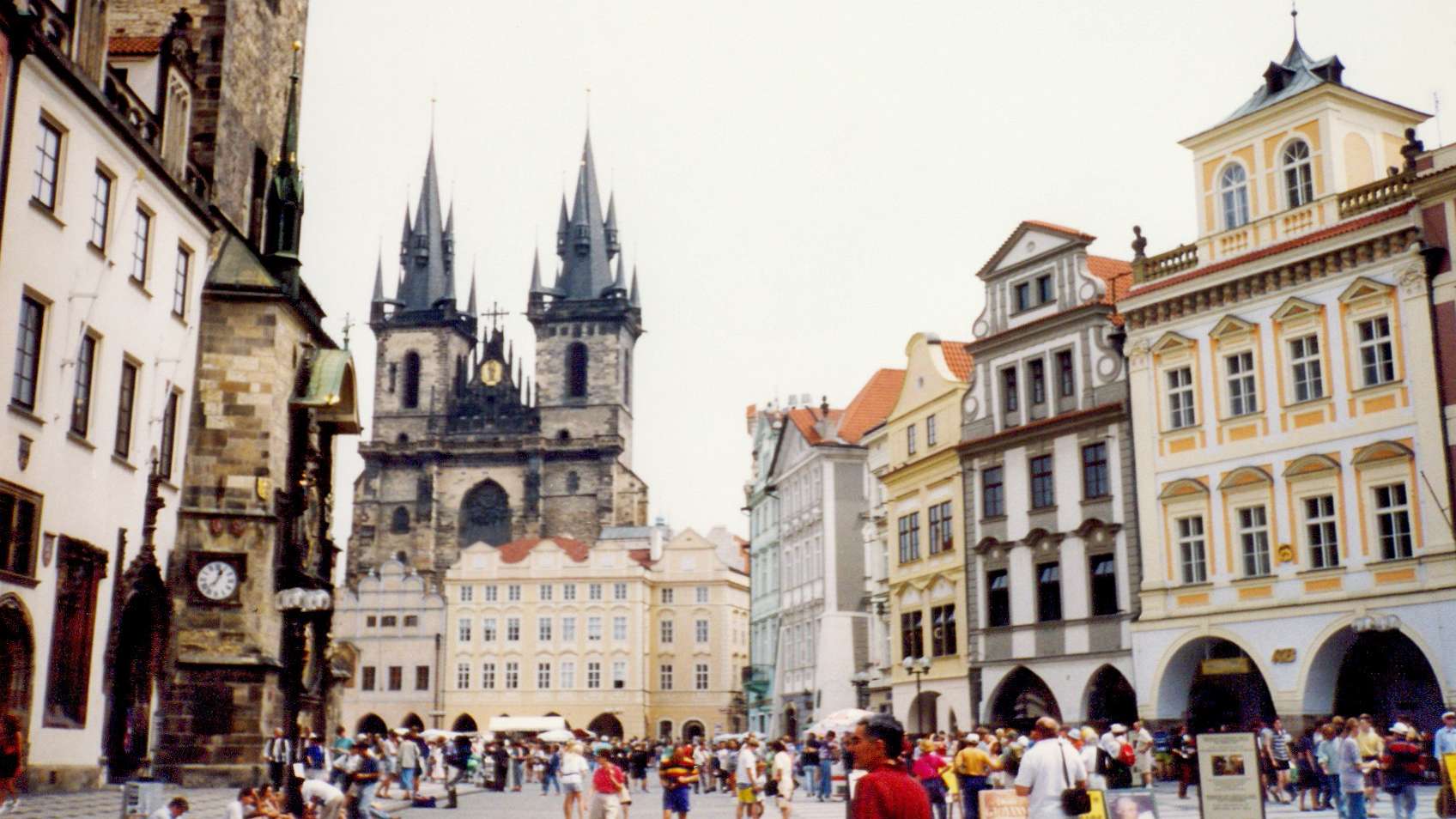 Praha | Staroměstské náměstí with Kostel Matky Boží před Týnem